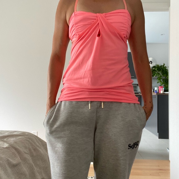 Training top - Picture 4 of 5